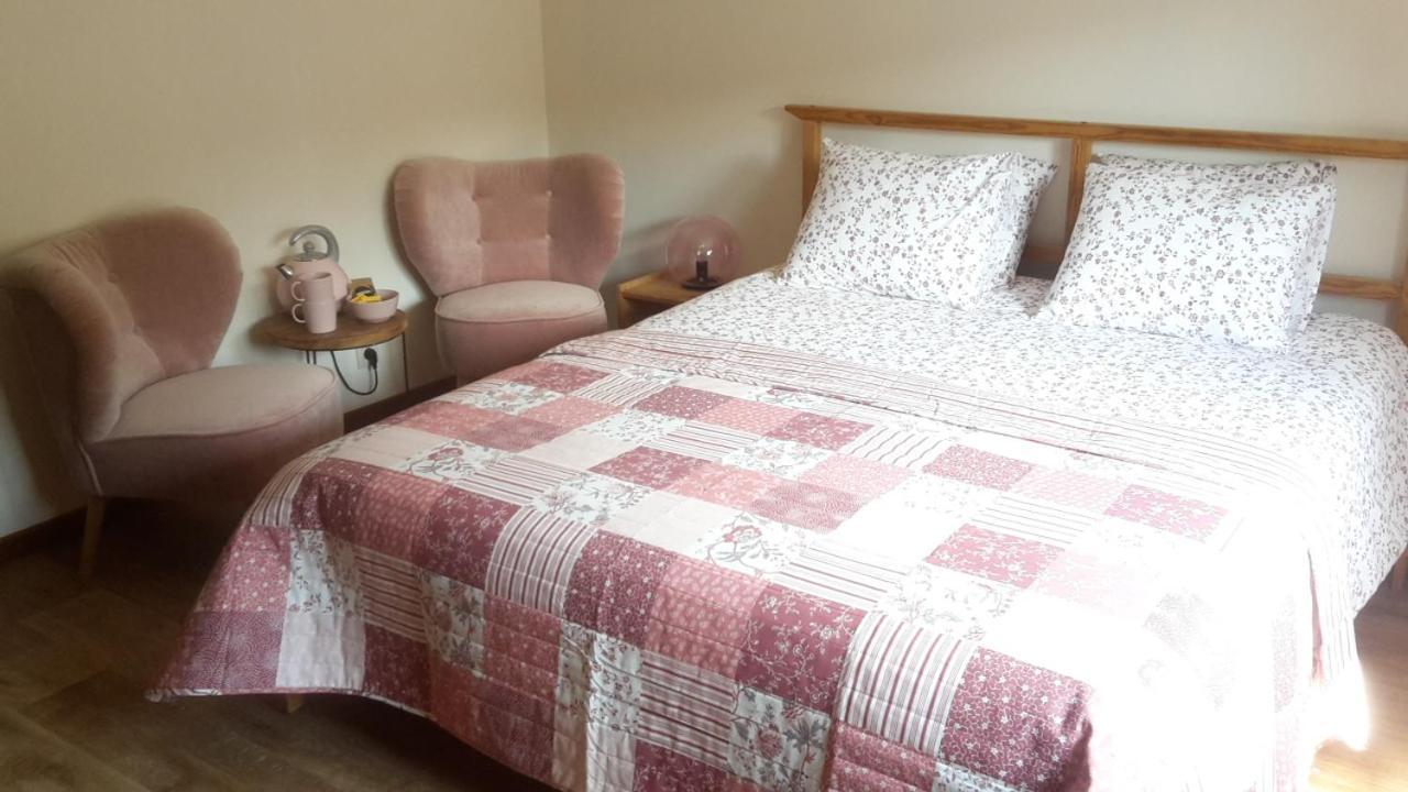 הוי B&B Le Bois De Champia מראה חיצוני תמונה