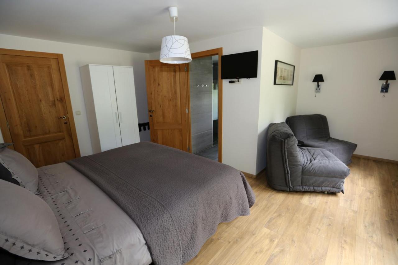 הוי B&B Le Bois De Champia מראה חיצוני תמונה